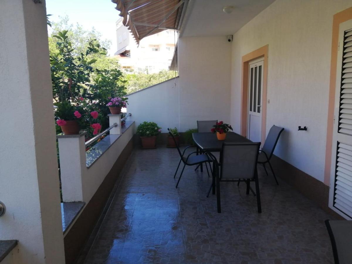 Apartmani Antonia Nakic -Stobrec Split Bagian luar foto