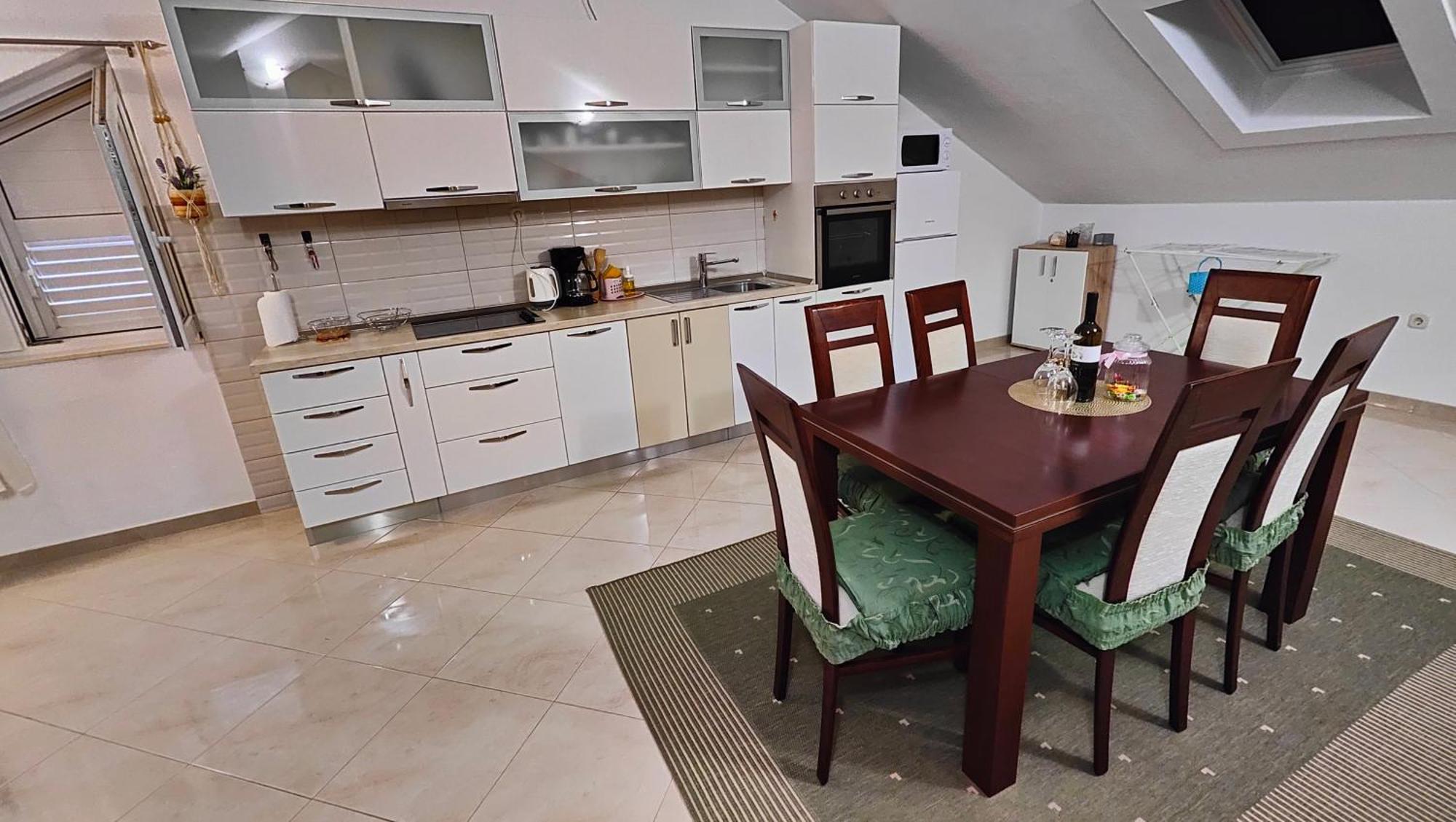 Apartmani Antonia Nakic -Stobrec Split Bagian luar foto