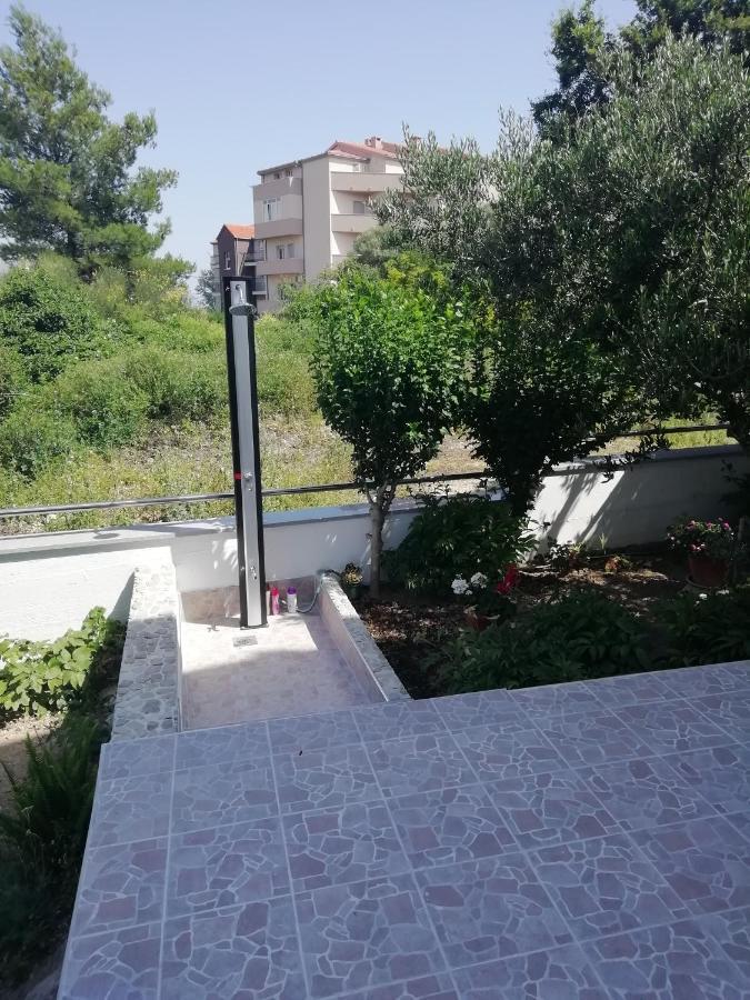 Apartmani Antonia Nakic -Stobrec Split Bagian luar foto